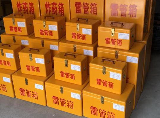 泌阳玻璃钢雷管箱的使用寿命一般是多少？