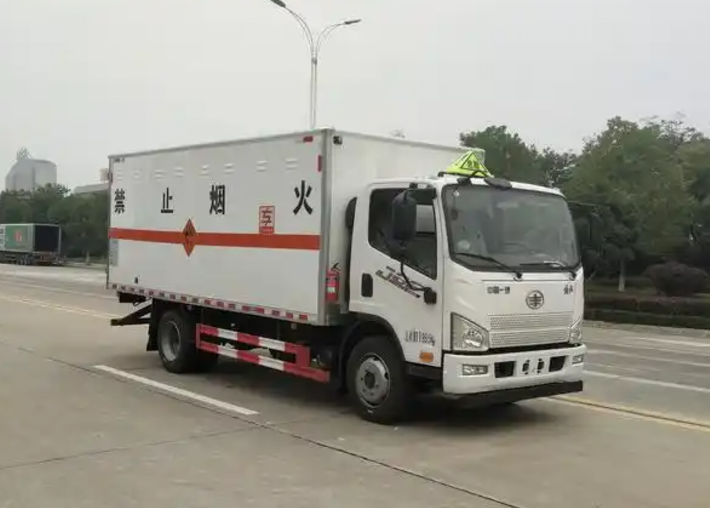 泌阳爆破器材运输车可以上高速吗?